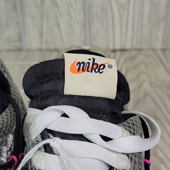 Nike Vapor Street Off White/Black/Laser Fuchsia  Womens Size 7 NWT - Picture 4 of 15